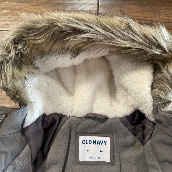New Old Navy Kids jacket coat sherpa faux fur trim hood grey size 4T - Picture 5 of 9
